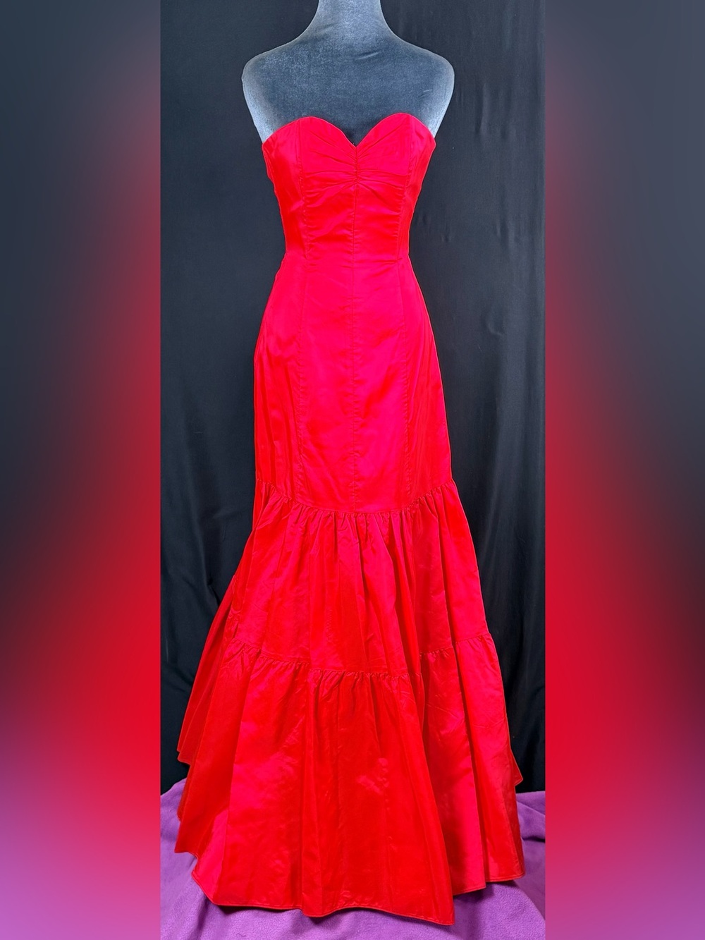 Jessica McClintock for Gunners Sax Gown 1 Strapless Red Tiered Strapless